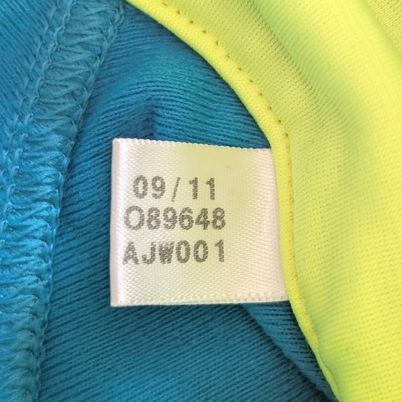 Adidas Women's Teal and Neon Lime Full Zipped Embroidered Jacket ~ Size Medium - Picture 11 of 13